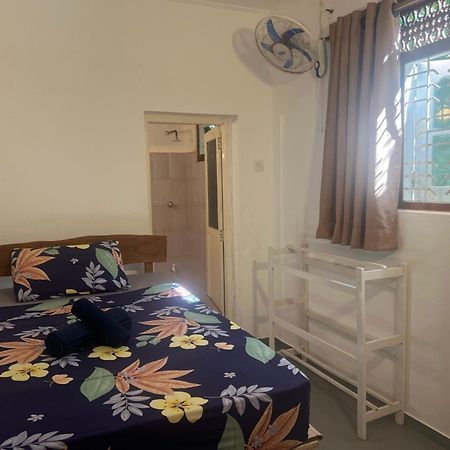 The Drop In Madiha I Double Bedroom With Private Bathroom Matara Exterior foto